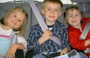 Keeping Your Child Safe In the Back of the Car