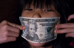 10 Easy Ways to Teach Your Kids About Money
