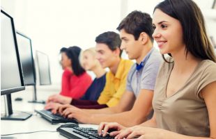How Does Blogging in the Classroom Benefit Students?